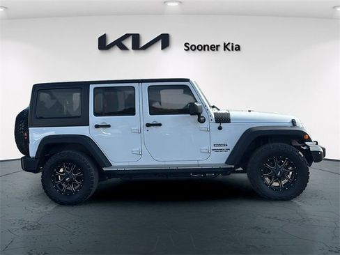 Used 2017 Jeep Wrangler Unlimited Sport w/ Quick Order Package 24S image 7