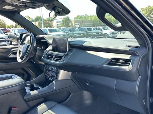 Used 2024 Chevrolet Tahoe Z71 w/ Off-Road Capability Package image 29