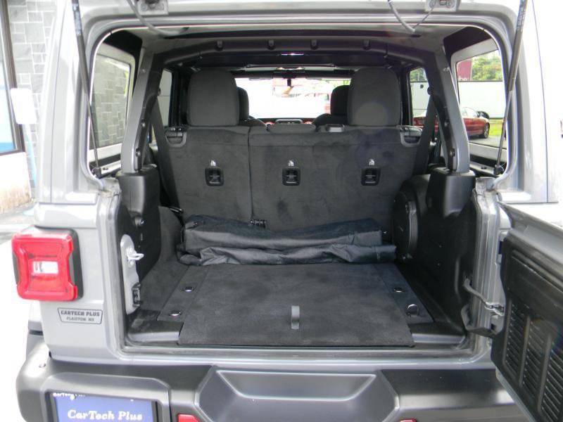 Used 2019 Jeep Wrangler Unlimited Rubicon AWD/4WD image 13