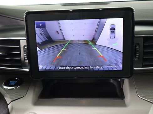 Used 2023 Ford Explorer XLT w/ Equipment Group 202A image 55