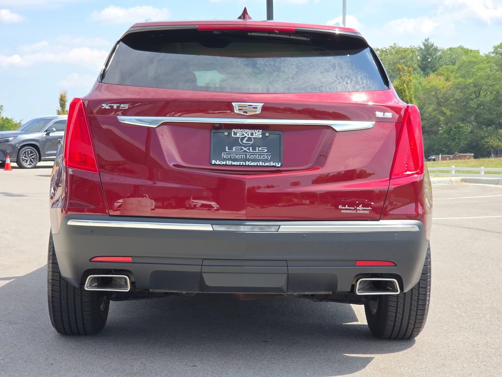 Used 2017 Cadillac XT5 Luxury FWD image 27