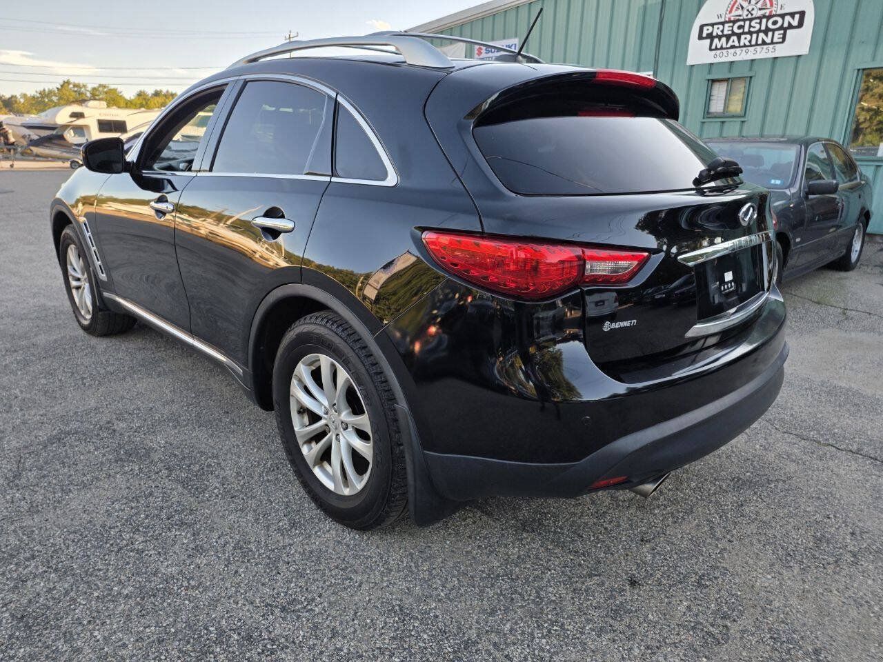Used 2011 INFINITI FX35 AWD w/ Premium Pkg image 15
