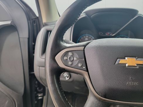 Used 2019 Chevrolet Colorado Z71 image 16
