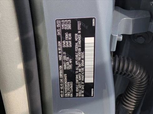 Used 2022 Volvo V60 T5 Cross Country image 22