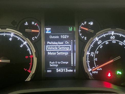 Used 2023 Toyota 4Runner Limited w/ Wilderness Package (TMS) AWD/4WD image 19
