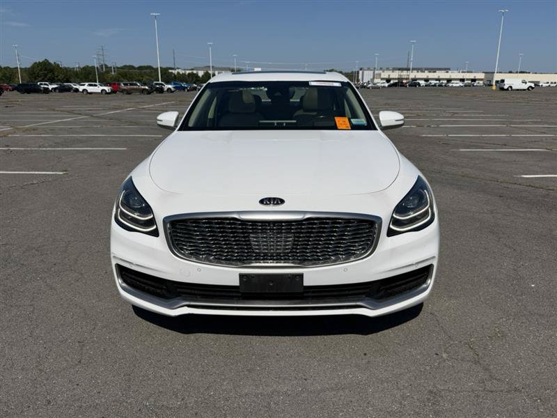 Used 2019 Kia K900 Luxury w/ VIP Package AWD/4WD image 2
