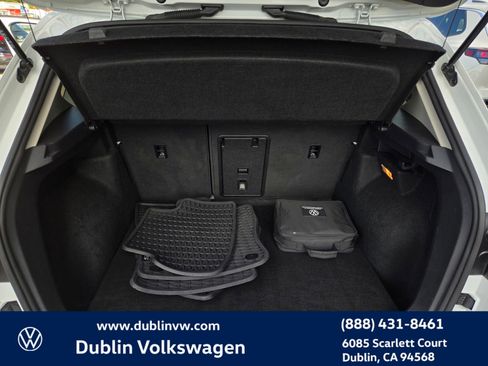 Used 2022 Volkswagen Taos SEL AWD/4WD image 23