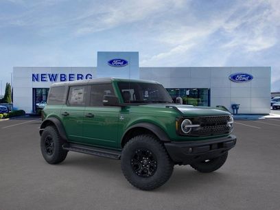 New 2025 Ford Bronco Outer Banks w/ Sasquatch Package