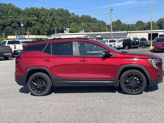Certified 2024 GMC Terrain SLE w/ Driver Convenience Package FWD video 2