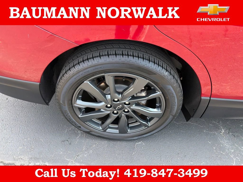Used 2023 Chevrolet Equinox RS w/ RS Leather Package AWD/4WD image 10