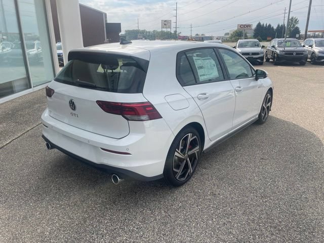 New 2026 Volkswagen GTI SE FWD image 8