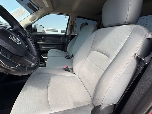 Used 2013 RAM 2500 Tradesman w/ Chrome Appearance Group AWD/4WD image 16