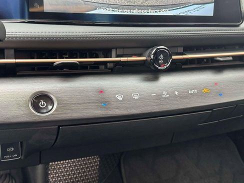 Certified 2024 Nissan Ariya AWD image 29