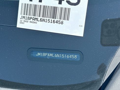 Used 2022 MAZDA MAZDA3 s FWD image 3