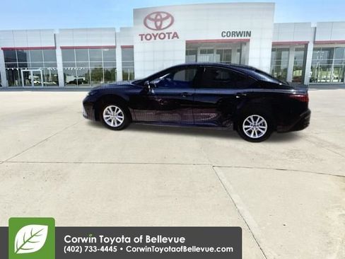 Used 2025 Toyota Camry LE FWD image 8