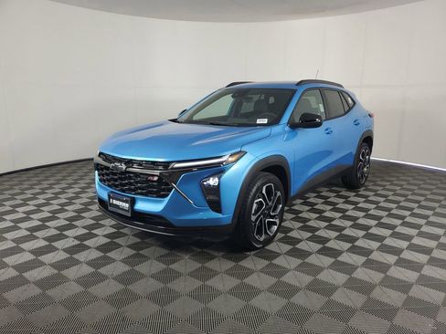 New 2026 Chevrolet Trax RS w/ Sunroof Package image 7