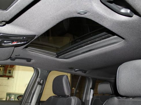 New 2026 Jeep Grand Cherokee Laredo image 23