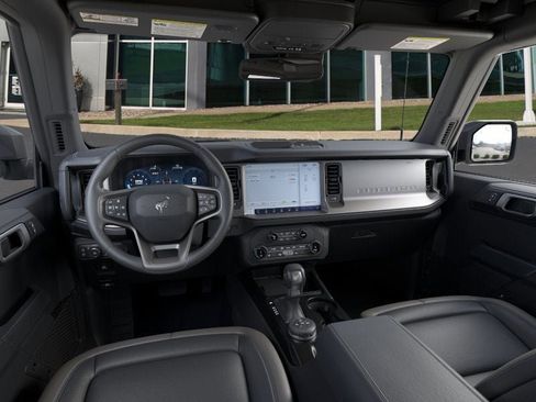 New 2026 Ford Bronco Outer Banks AWD/4WD image 9