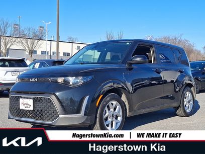 Used 2023 Kia Soul LX w/ LX Technology Package