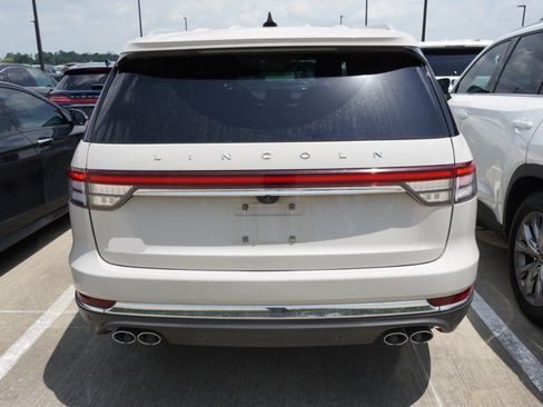 Used 2021 Lincoln Aviator Reserve w/ Equipment Group 201A RWD image 5