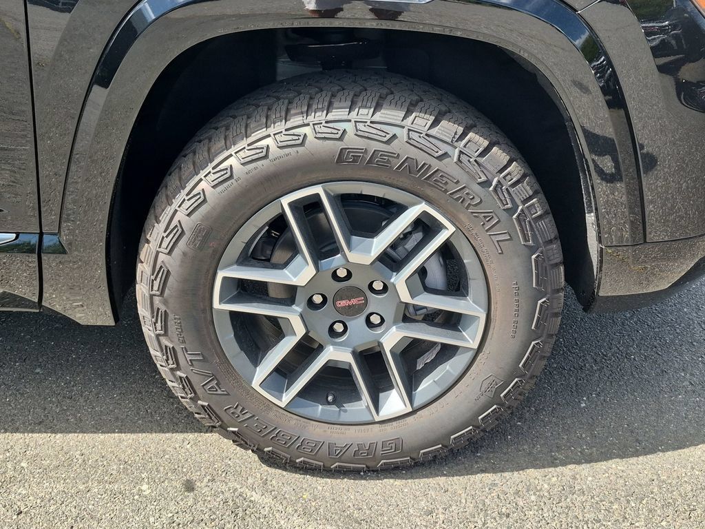 New 2027 GMC Terrain AT4 w/ Convenience Package III AWD/4WD image 27
