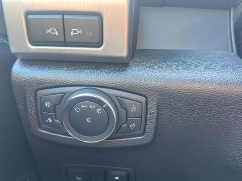 Used 2021 Ford F250 Platinum image 25