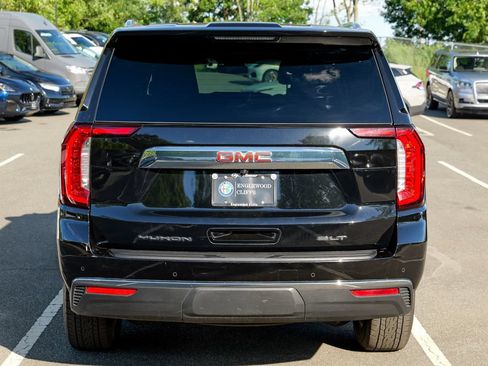 Used 2024 GMC Yukon XL SLT w/ SLT Premium Package AWD/4WD image 7