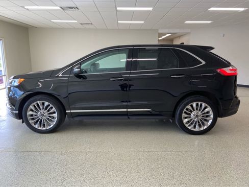 Used 2023 Ford Edge Titanium w/ Equipment Group 301A image 5