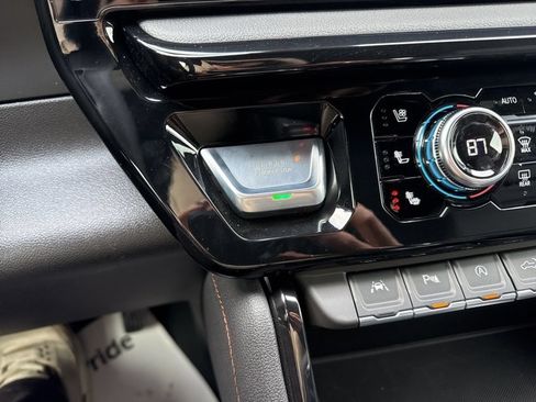 New 2026 GMC Sierra 1500 AT4 w/ Technology Package AWD/4WD image 33