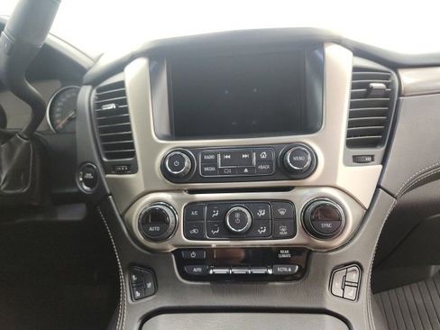 Used 2019 GMC Yukon Denali w/ Denali Ultimate Package image 19