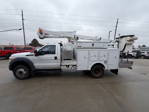 Used 2013 Ford F550 2WD Regular Cab Super Duty w/ Payload Upgrade Pkg image 5