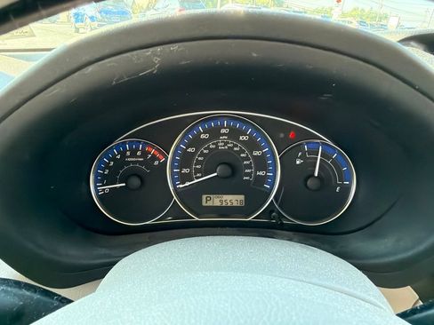 Used 2013 Subaru Forester 2.5X w/ Popular Pkg 1 AWD/4WD image 27