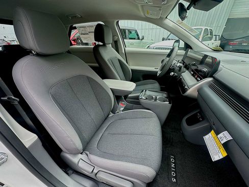 New 2026 Hyundai Ioniq 5 SE RWD image 25