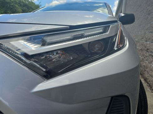 Used 2023 Toyota RAV4 LE FWD image 31