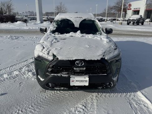 New 2026 Toyota Corolla Cross XLE image 32