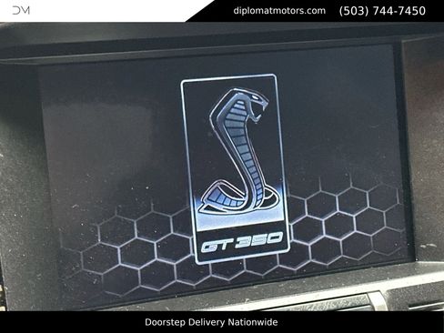 Used 2016 Ford Mustang Shelby GT350 w/ Technology Package image 36