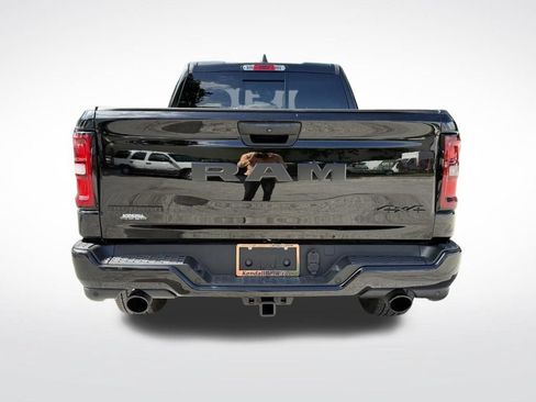 Certified 2025 RAM 1500 Big Horn AWD/4WD image 6