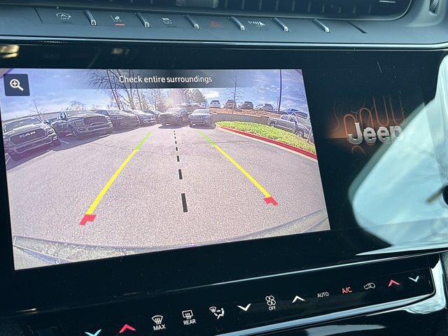 New 2026 Jeep Grand Cherokee Altitude AWD/4WD image 29
