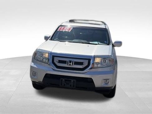 Used 2011 Honda Pilot Touring image 24