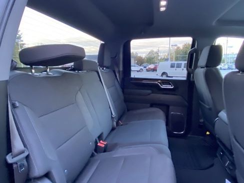 Used 2024 Chevrolet Silverado 3500 LT w/ Convenience Package image 25