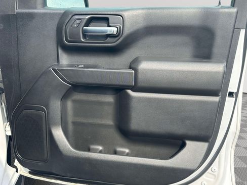 Used 2022 Chevrolet Silverado 1500 Custom w/ Safety Confidence Package AWD/4WD image 23