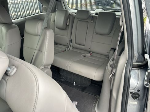 Used 2016 Honda Odyssey Touring Elite image 33