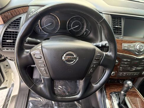 Used 2020 Nissan Armada SL w/ Premium Package RWD image 17