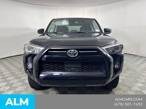 Used 2021 Toyota 4Runner SR5 AWD/4WD image 3