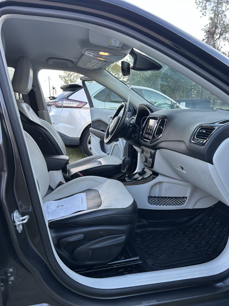 Used 2019 Jeep Compass Limited w/ Safety & Security Group AWD/4WD image 13