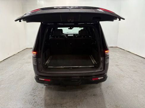 Certified 2024 Jeep Grand Wagoneer L Series II w/ Quick Order Packagew 28T image 10