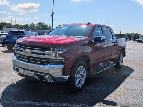 Used 2021 Chevrolet Silverado 1500 LTZ AWD/4WD image 3