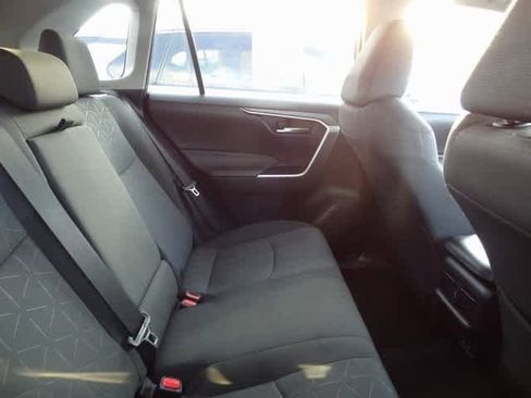 Used 2023 Toyota RAV4 XLE image 10