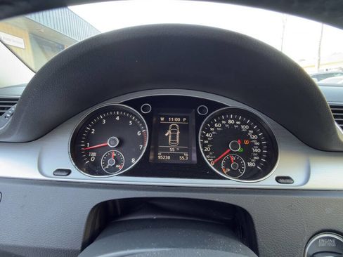 Used 2014 Volkswagen CC Sport image 45