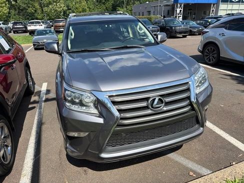 Used 2018 Lexus GX 460 w/ Navigation Package AWD/4WD image 17